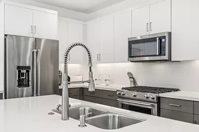 2726 Sunrise Sonata Lane, Palm Springs, CA 92262 - Photo 19