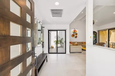 201 Las Lomas, Palm Desert, CA 92260 - Photo 9