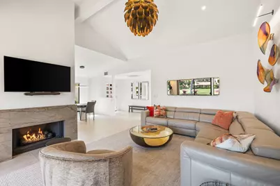 201 Las Lomas, Palm Desert, CA 92260 - Photo 5