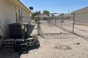 1342 Carpenteria Ave, Thermal, CA 92274 - Photo 23