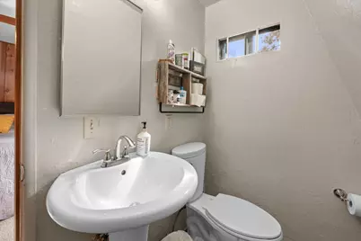 112 E Mojave Boulevard, Big Bear City, CA 92314 - Photo 23