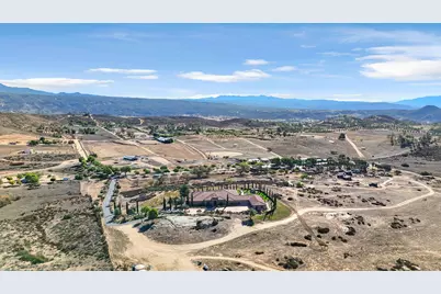39375 San Ignacio Road, Hemet, CA 92544 - Photo 21