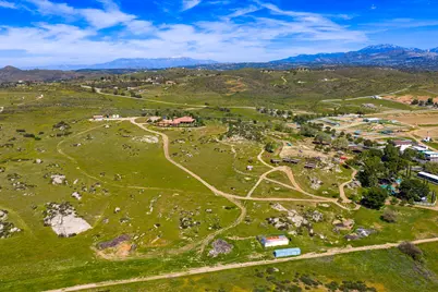 39375 San Ignacio Road, Hemet, CA 92544 - Photo 17