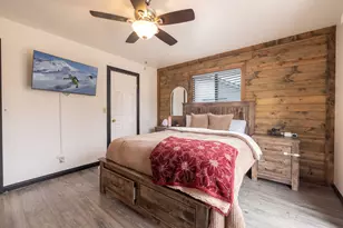 813 Elysian Blvd, Big Bear City, CA 92314 - Photo 15