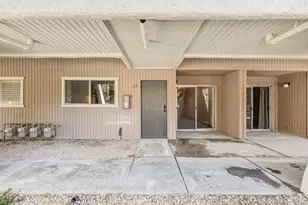 2857 N Los Felices Rd, Palm Springs, CA 92262 - Photo 15