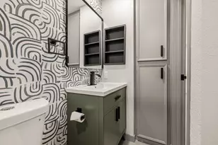 2857 N Los Felices Rd, Palm Springs, CA 92262 - Photo 7