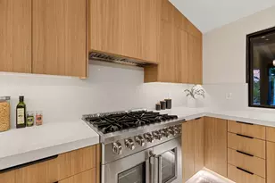 1560 S Beverly Dr, Palm Springs, CA 92264 - Photo 7