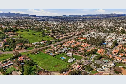 816 Birch Avenue, Escondido, CA 92027 - Photo 41