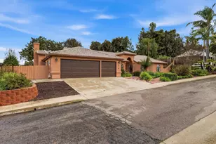 816 Birch Ave, Escondido, CA 92027 - Photo 3