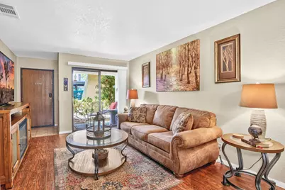 2821 N Los Felices Circle #107, Palm Springs, CA 92262 - Photo 5