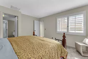 204 Lakecrest Ln, Palm Desert, CA 92260 - Photo 15