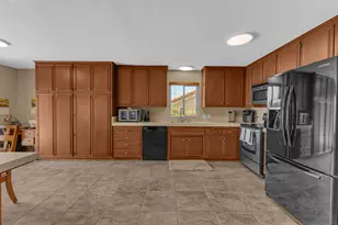 64543 Pinehurst Cir, Desert Hot Springs, CA 92240 - Photo 15