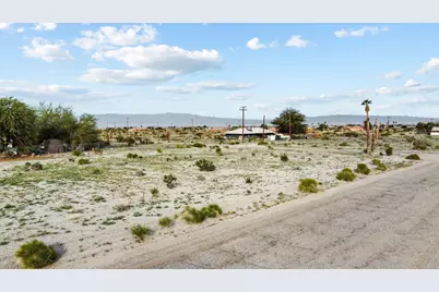 1552 Nile Drive, Thermal, CA 92274 - Photo 3