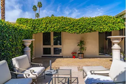 4 Lakeview Circle, Palm Springs, CA 92264 - Photo 5