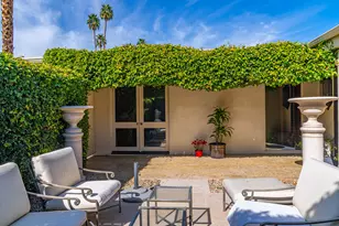 4 Lakeview Circle, Palm Springs, CA 92264 - Photo 5