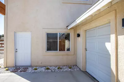 61786 Desert Air Road, Joshua Tree, CA 92252 - Photo 51