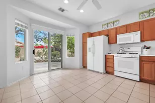 78490 Winsford Cir, Palm Desert, CA 92211 - Photo 11