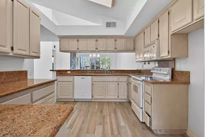 324 Sundance Circle, Palm Desert, CA 92211 - Photo 9