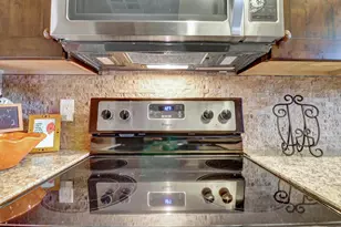 2001 E Camino Parocela, Palm Springs, CA 92264 - Photo 11