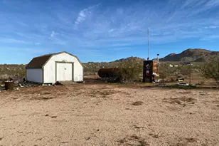 5457 Larrea Rd, Johnson Valley, CA 92285 - Photo 9