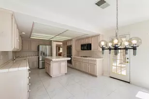 39865 Sweetwater Dr, Palm Desert, CA 92211 - Photo 19