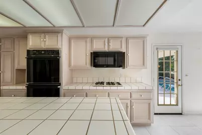 39865 Sweetwater Drive, Palm Desert, CA 92211 - Photo 19