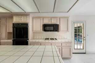 39865 Sweetwater Dr, Palm Desert, CA 92211 - Photo 19