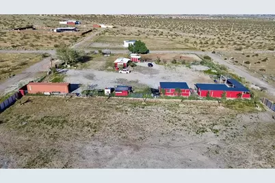 61785 Crest Street, Desert Hot Springs, CA 92240 - Photo 5