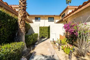 120 Willow Lake Dr, Palm Desert, CA 92260 - Photo 9