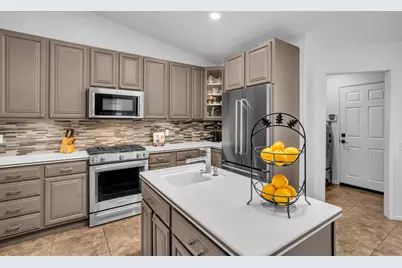 30059 Amy Circle, Cathedral City, CA 92234 - Photo 19