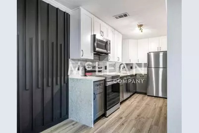 2809 N Los Felices Circle E #212, Palm Springs, CA 92262 - Photo 3