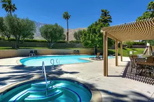2809 N Los Felices Circle E, Palm Springs, CA 92262 - Photo 19