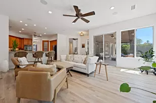 7 Hillcrest Dr, Palm Desert, CA 92260 - Photo 11