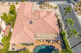 7 Hillcrest Dr, Palm Desert, CA 92260 - Photo 37