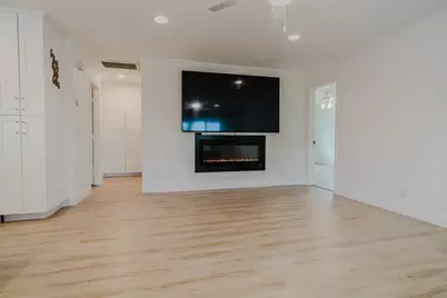 52801 Avenida Alvarado, La Quinta, CA 92253 - Photo 3