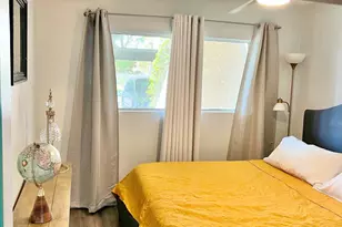 575 N Villa Ct, Palm Springs, CA 92262 - Photo 9