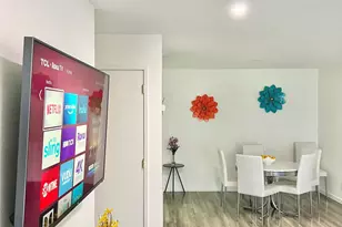 575 N Villa Ct, Palm Springs, CA 92262 - Photo 3