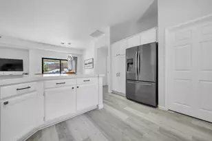 68073 Madrid Rd, Cathedral City, CA 92234 - Photo 7