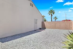 68073 Madrid Rd, Cathedral City, CA 92234 - Photo 23