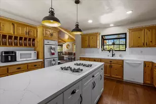 1304 Malabar Way, Big Bear City, CA 92314 - Photo 9