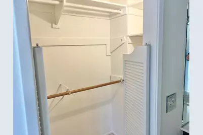 232 E Via Escuela #C, Palm Springs, CA 92262 - Photo 23