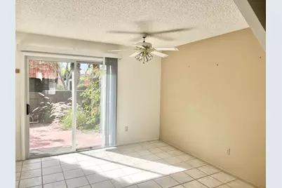 232 E Via Escuela #C, Palm Springs, CA 92262 - Photo 7