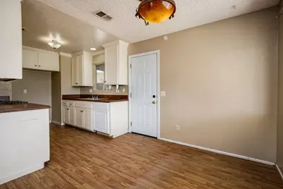 7120 Cholla Avenue, Yucca Valley, CA 92284 - Photo 7