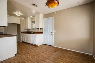 7120 Cholla Ave, Yucca Valley, CA 92284 - Photo 7