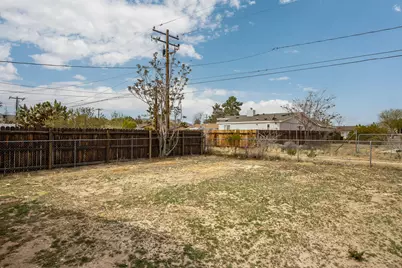 7120 Cholla Avenue, Yucca Valley, CA 92284 - Photo 17