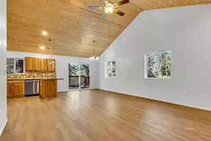 54425 Live Oak St, Idyllwild, CA 92549 - Photo 11