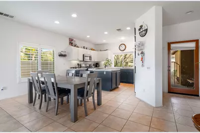 64133 Appalachian Street, Desert Hot Springs, CA 92240 - Photo 7