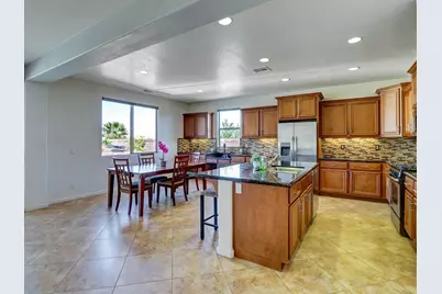 73754 Kandinsky Way, Palm Desert, CA 92211 - Photo 9