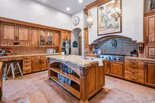 35 Overland Ct, Palm Desert, CA 92260 - Photo 7