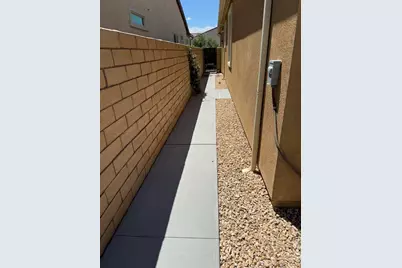 39912 Felicita Parkway, Palm Desert, CA 92211 - Photo 31